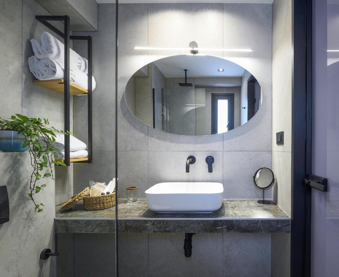 Alea Suites -Adults Only And Kids 14 Plus Asprovalta Dış mekan fotoğraf